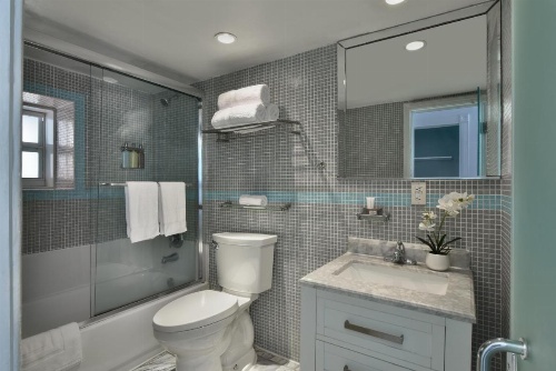 Beacon South Beach Hotel image 5